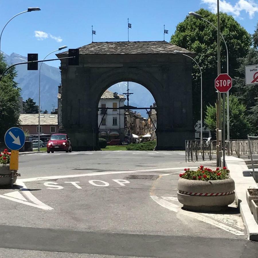 A Casa Di Gio Apartman Aosta Kültér fotó